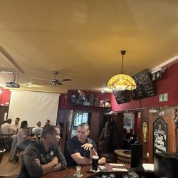 The Auld Rogue - Front of bar
