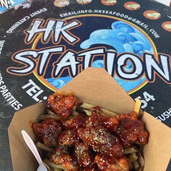 HK Station - The money shot of the spicy Korean fried chicken - Food Trucks Near Me - Markham, Ontario