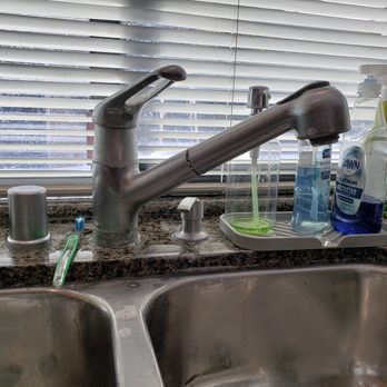 3 Brothers Handyman Services - Old faucet, almost 20 years old and leaking. - Handyman Near Me