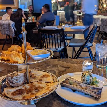 Wren & Wolf - Cocktail Bars Near Me - Phoenix, Arizona