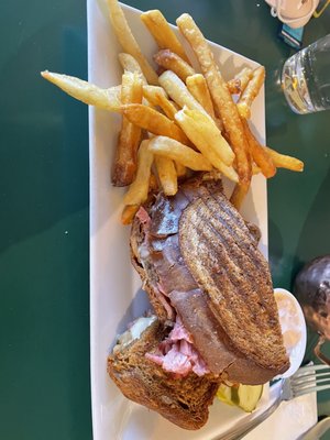 Bullwinkle's Italian Steakhouse by null