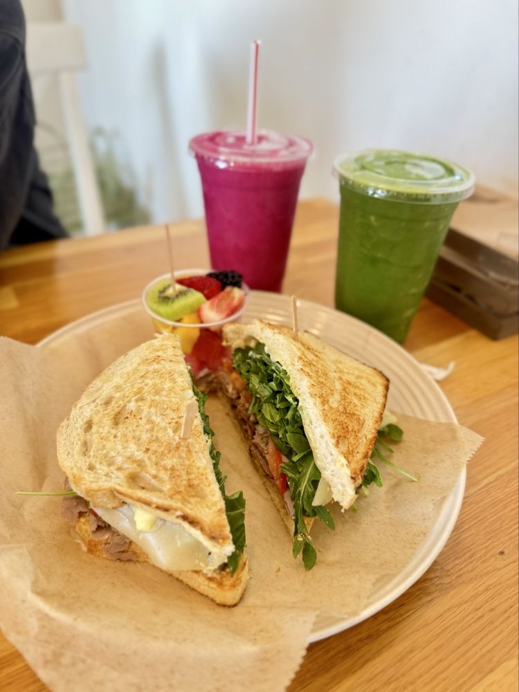 Julie's Cafe