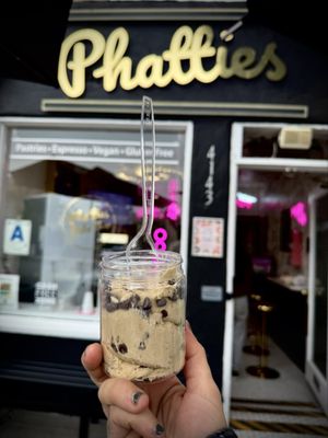 Phatties Bake Shop by null