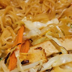 Simple Joy Vegetarian Cuisine - Pad thai