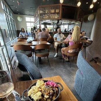 City Cellars HTX - New American Near Me - Houston, Texas