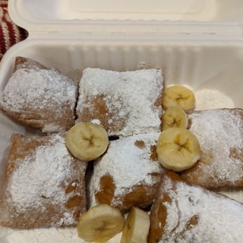 Bootleg Special - Beignets, with bananas but no fosters, they were okay but would have def better with the sauce - Seafood Near Me - Boston, Massachusetts