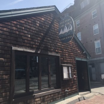 Boston Sail Loft - Bars Near Me - Boston, Massachusetts