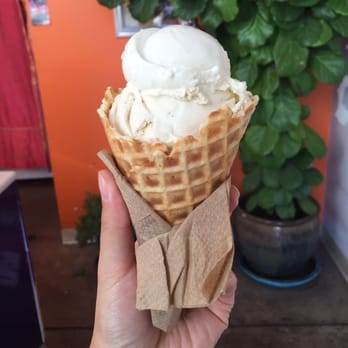 Tara's Organic Ice Cream - Ice Cream & Frozen Yogurt Near Me - Berkeley, California Tara's Organic Ice Cream - Ice Cream & Frozen Yogurt Near Me - Berkeley, California