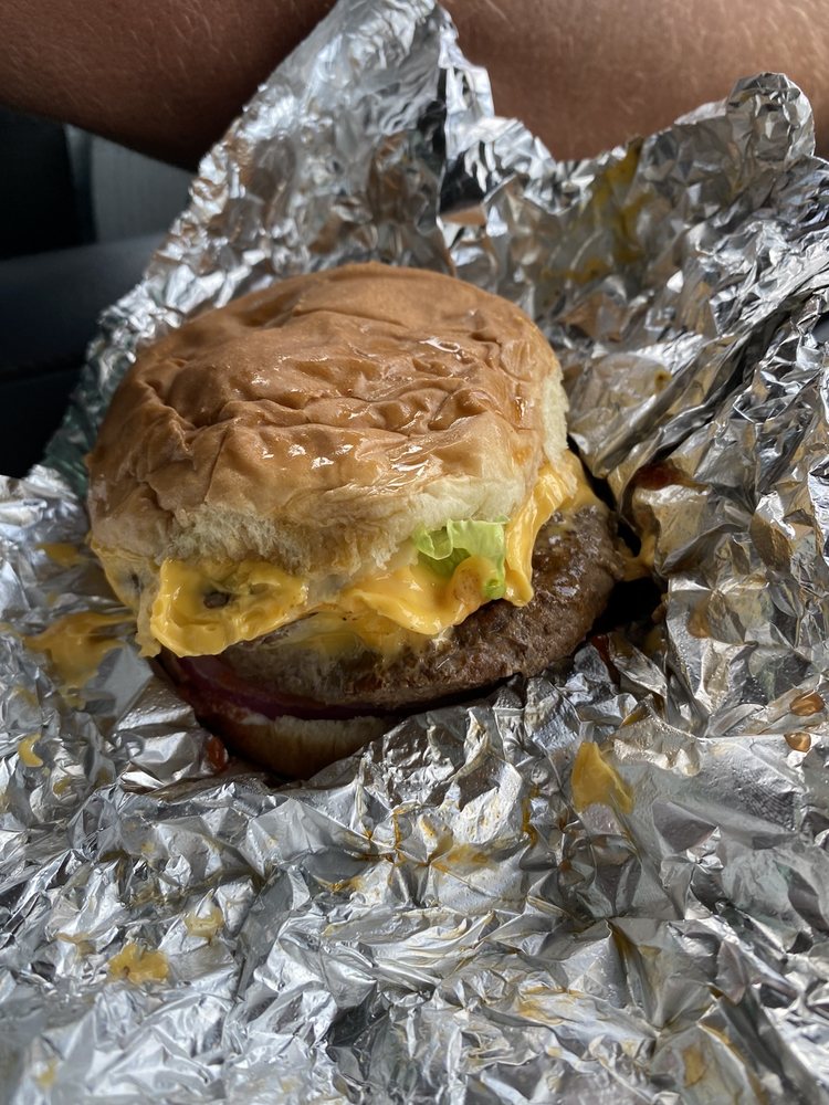 Junk Yard Burgers Logo