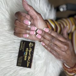 Elegant Nail Salon