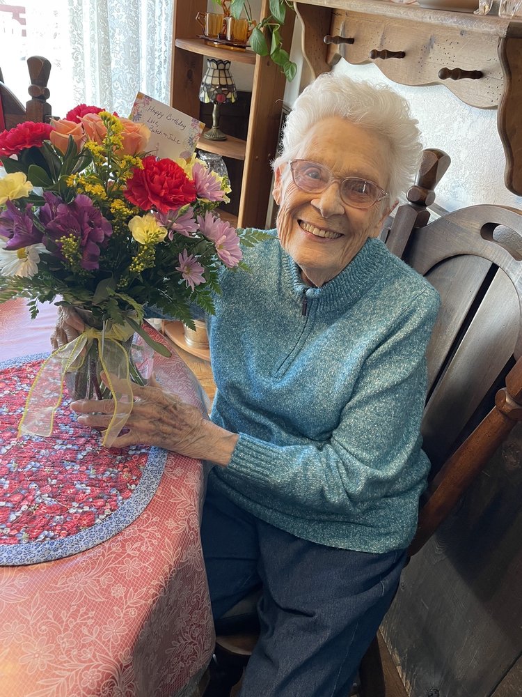 JEWEL BOX FLORIST Updated October 2024 705 Jeffco, Arnold, Missouri