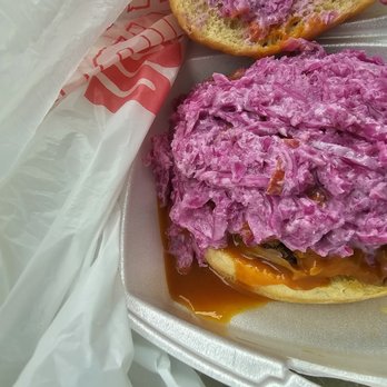 The Pig Rig BBQ - Carolina pulled pork sandwich - Barbeque Near Me - Wallingford, Connecticut