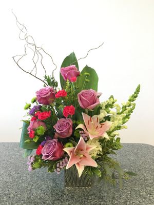 Elite Flowers and Gifts by null