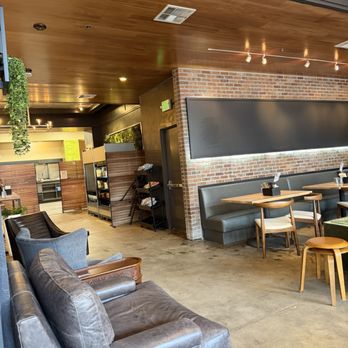 Colander Kitchens - Interior - Salad Near Me - San Mateo, California