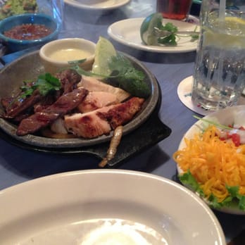 Pappasito's Cantina - Lunch fajitas - Tex-Mex Near Me - Austin, Texas