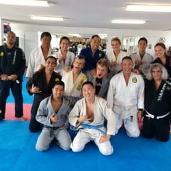 Dropped in from out of town to get some training in while traveling. Todd and everyone at his academy is great!