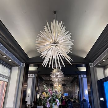 Fairmont Hotel Vancouver - Gorgeous, symmetrical chandeliers through the hotel. - Hotels Near Me - Vancouver, British Columbia Fairmont Hotel Vancouver - Gorgeous, symmetrical chandeliers through the hotel. - Hotels Near Me - Vancouver, British Columbia