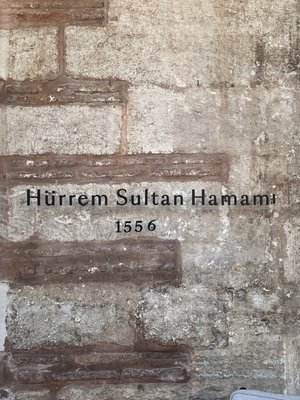 Hurrem Sultan Hammam by null