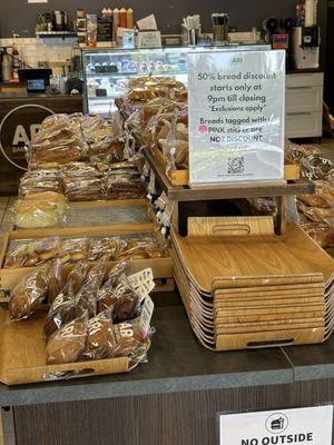 ARI Bakery Cafe by null