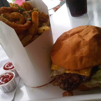 Burger Lounge - 1/2 and 1/2 & Grilled Lounge Burger - Burgers Near Me - La Jolla, California Burger Lounge - 1/2 and 1/2 & Grilled Lounge Burger - Burgers Near Me - La Jolla, California
