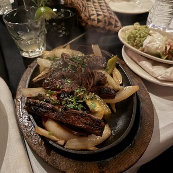 El Aguila Restaurant - Fajitas de Res - Mexican Near Me - Silver Spring, Maryland El Aguila Restaurant - Fajitas de Res - Mexican Near Me - Silver Spring, Maryland