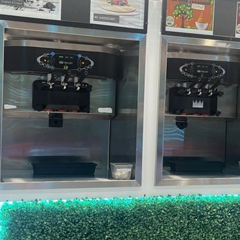 San Froyo - Ice Cream & Frozen Yogurt Near Me - Richmond, Texas San Froyo - Ice Cream & Frozen Yogurt Near Me - Richmond, Texas