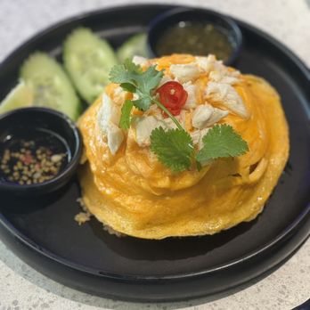 Isaan Der - Thai Kitchen & Bar - crab fried rice - Thai Near Me - Richmond Hill, Ontario Isaan Der - Thai Kitchen & Bar - crab fried rice - Thai Near Me - Richmond Hill, Ontario