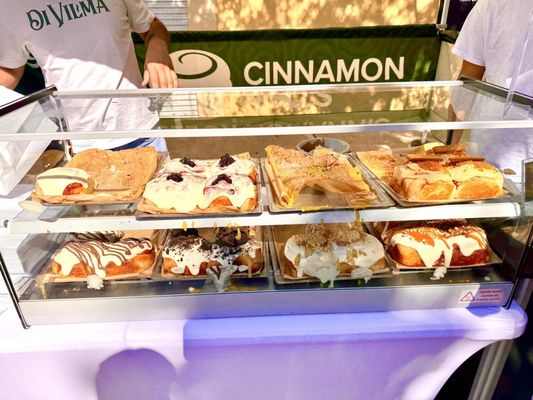 Winter Garden Downtown Pavilion and Farmers Market by null