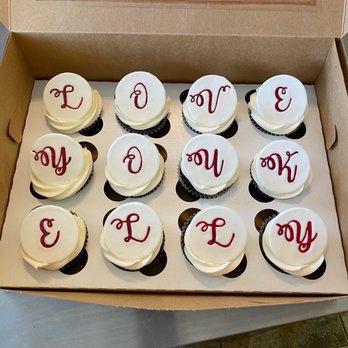 Mamis cupcakes - Cupcakes - Cupcakes Near Me - Victorville, California Mamis cupcakes - Cupcakes - Cupcakes Near Me - Victorville, California