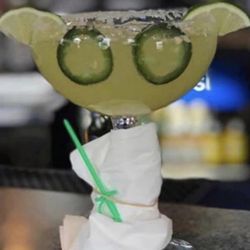 Dos Margaritas Bar & Grill