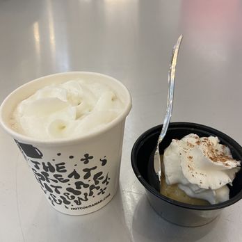Rich Port Coffee - Tres Leche Hot Chocolate - Coffee Roasteries Near Me - Norfolk, Virginia Rich Port Coffee - Tres Leche Hot Chocolate - Coffee Roasteries Near Me - Norfolk, Virginia