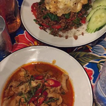 Si Lom Thai Bistro - The picture doesnt do justice to the food. Penang curry and holy basil beef - Thai Near Me - Toronto, Ontario
