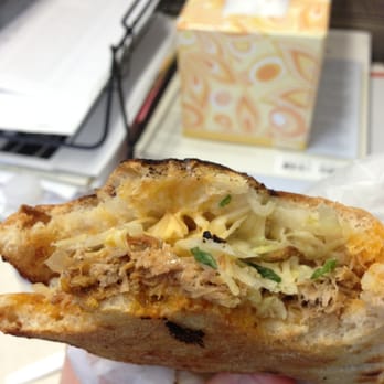 Pepe - Pulled pork, explosion of flavor! - Food Trucks Near Me Pepe - Pulled pork, explosion of flavor! - Food Trucks Near Me