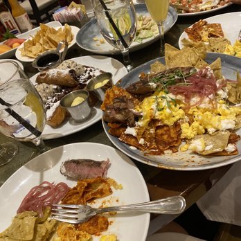 Avenue Cafe - Bars Near Me - Las Vegas, Nevada