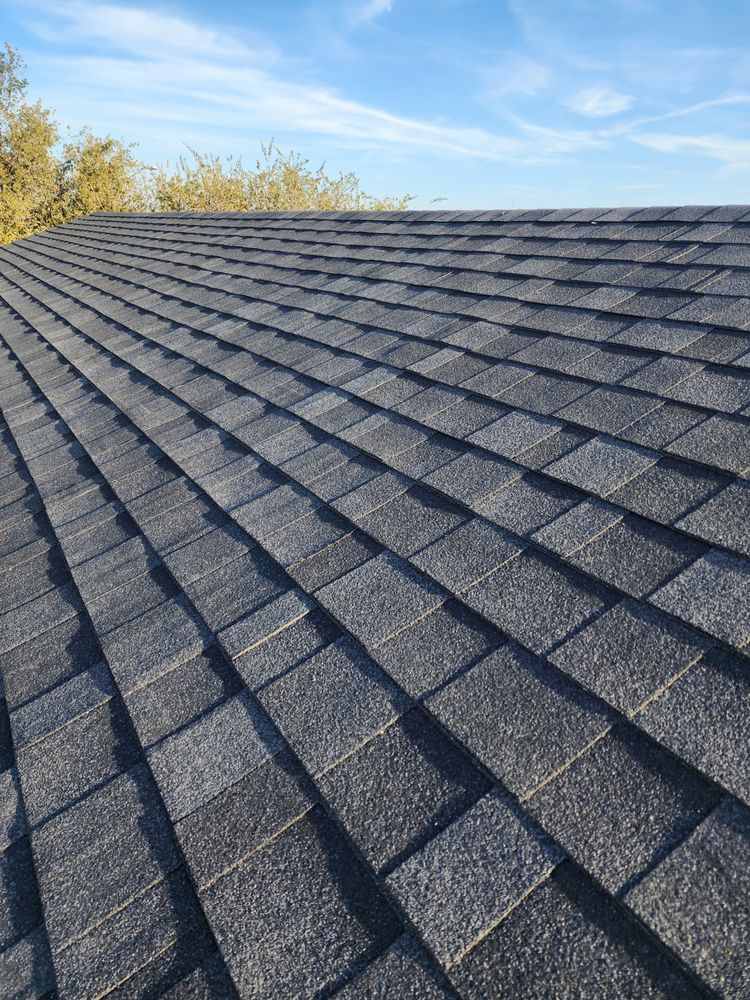 Slide of E E Roofing