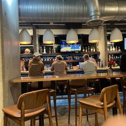 Loft Kitchen & Bar