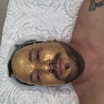 Mindykim Skincare - Gold mask -anti aging - Skin Care Near Me - Miami, Florida Mindykim Skincare - Gold mask -anti aging - Skin Care Near Me - Miami, Florida