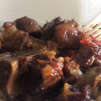 Nanalyn Jerk - Delicious ox tail w/red beans and rice! - Caribbean Near Me - North York, Ontario Nanalyn Jerk - Delicious ox tail w/red beans and rice! - Caribbean Near Me - North York, Ontario