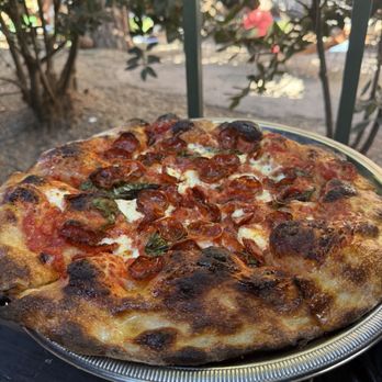 Folks Pizzeria - Pizza Near Me - Costa Mesa, California