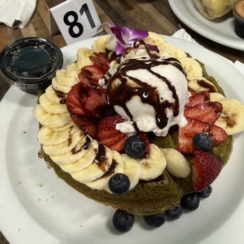 Victory Caffe - Breakfast & Brunch Near Me - Studio City, California