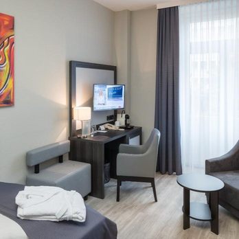 Hotel Chemnitzer Hof - Komfort Einzelzimmer - Venues & Event Spaces Near Me - Chemnitz, SN