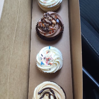 Babycakes Cupcakery - Cupcakes Near Me - Clarence, New York