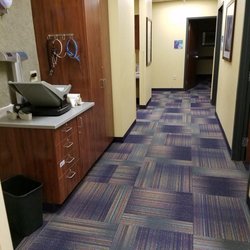 Pediatrics 5280 - Front hall-weighing station
