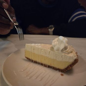 Christie's Seafood & Steaks - Key lime pie - Seafood Near Me - Houston, Texas Christie's Seafood & Steaks - Key lime pie - Seafood Near Me - Houston, Texas