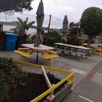 Barbara's Fishtrap - Seafood Near Me - Half Moon Bay, California