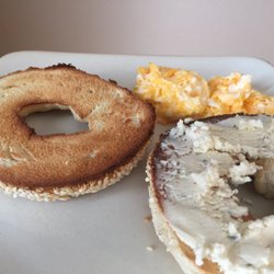 Montreal Bagels - Sesame bagel