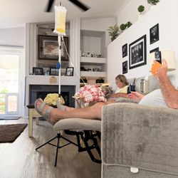 Advanced Mobile IV - IV hydration in your home