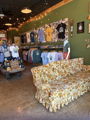 Kin Ship Goods by null