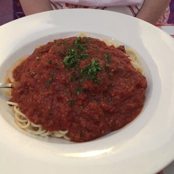 O' Sole Mio Restaurant - Spaghetti with meat sauce before Parmesan cheese - Pizza Near Me - Millbrae, California O' Sole Mio Restaurant - Spaghetti with meat sauce before Parmesan cheese - Pizza Near Me - Millbrae, California