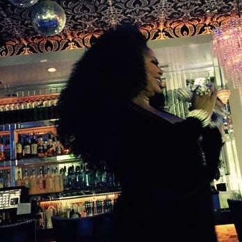 Kit Kat Club - One of the queens! - Lounges Near Me - Chicago, Illinois Kit Kat Club - One of the queens! - Lounges Near Me - Chicago, Illinois